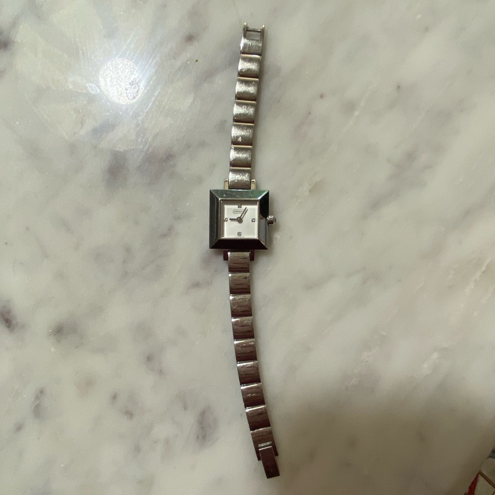 Coach Watch - Picture 2 of 4